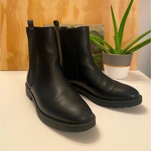 Matt & Nat | Black Vegan Leather Boots 👢